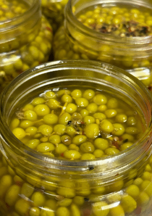 Banak Achaar أچار بنك ( الحبه الخضراء)